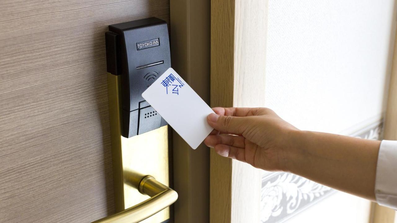Toyoko Inn Niigata Ekimae Exteriör bild